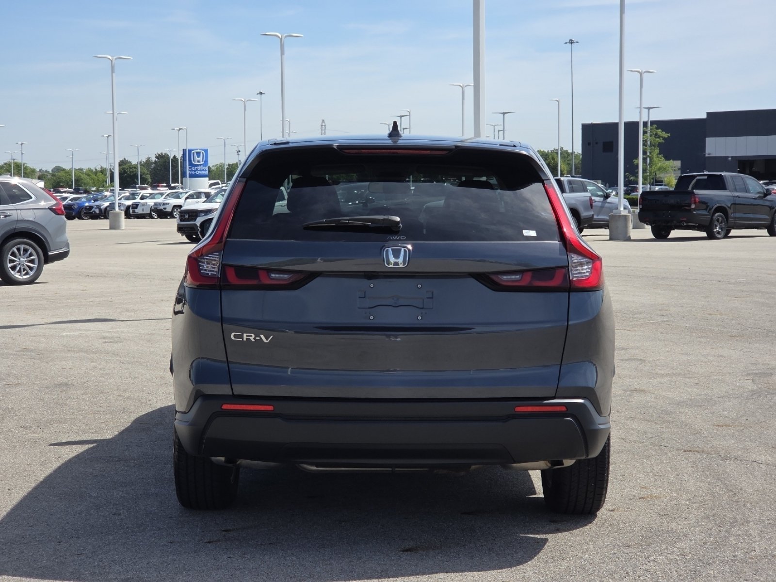 Used 2025 Honda CR-V EX image 18