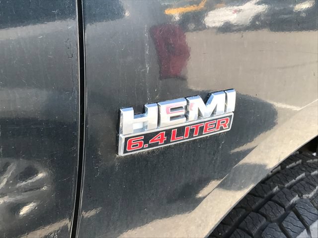 Used 2017 RAM 3500 Tradesman w/ Chrome Appearance Group AWD/4WD image 10