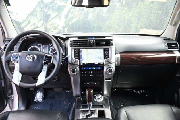 Certified 2022 Toyota 4Runner Limited AWD/4WD image 18