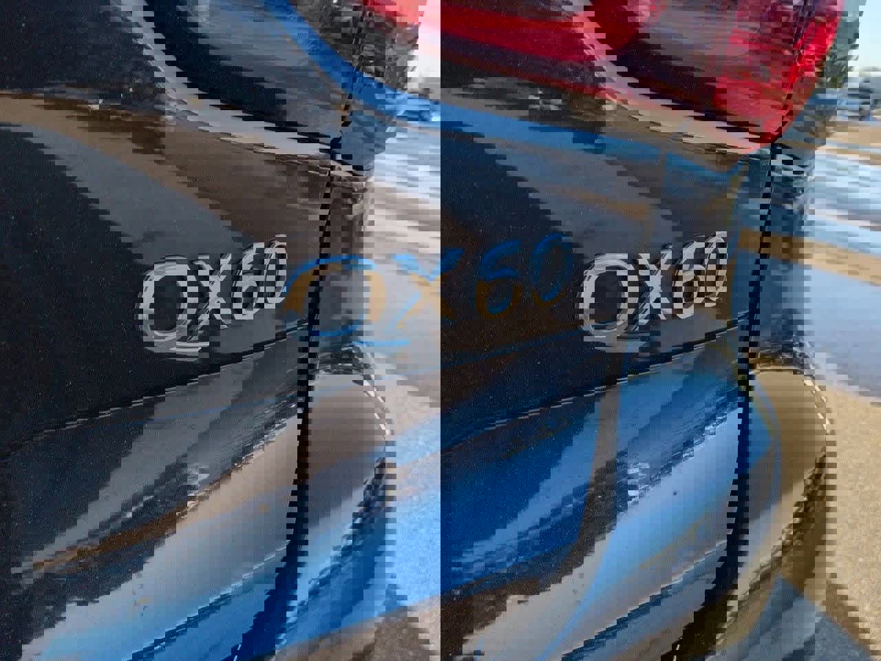 Used 2019 INFINITI QX60 Luxe w/ Essential Package image 12