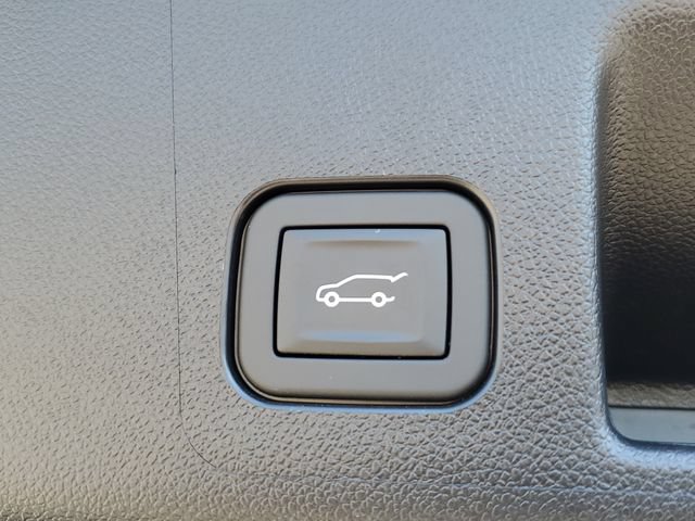 Used 2025 Chevrolet Equinox EV RS FWD image 31