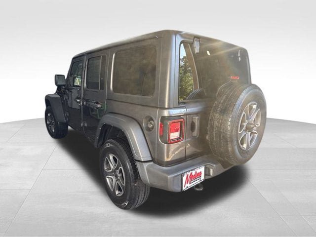 Used 2023 Jeep Wrangler Unlimited Sport AWD/4WD image 7