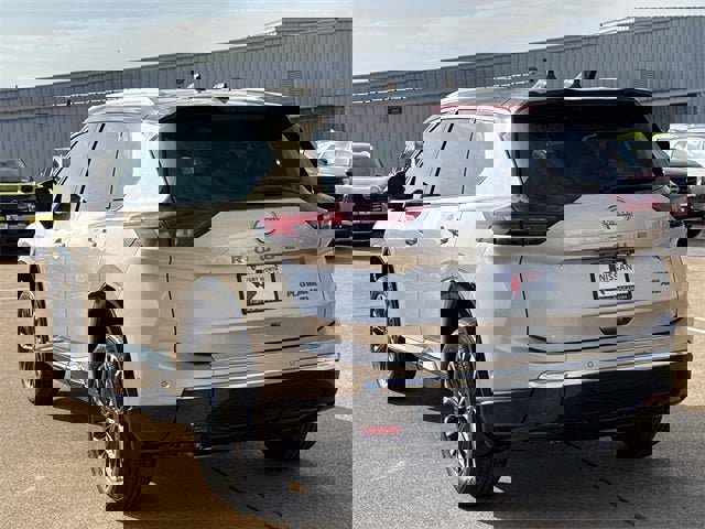 New 2026 Nissan Rogue Platinum w/ Tech Package image 7
