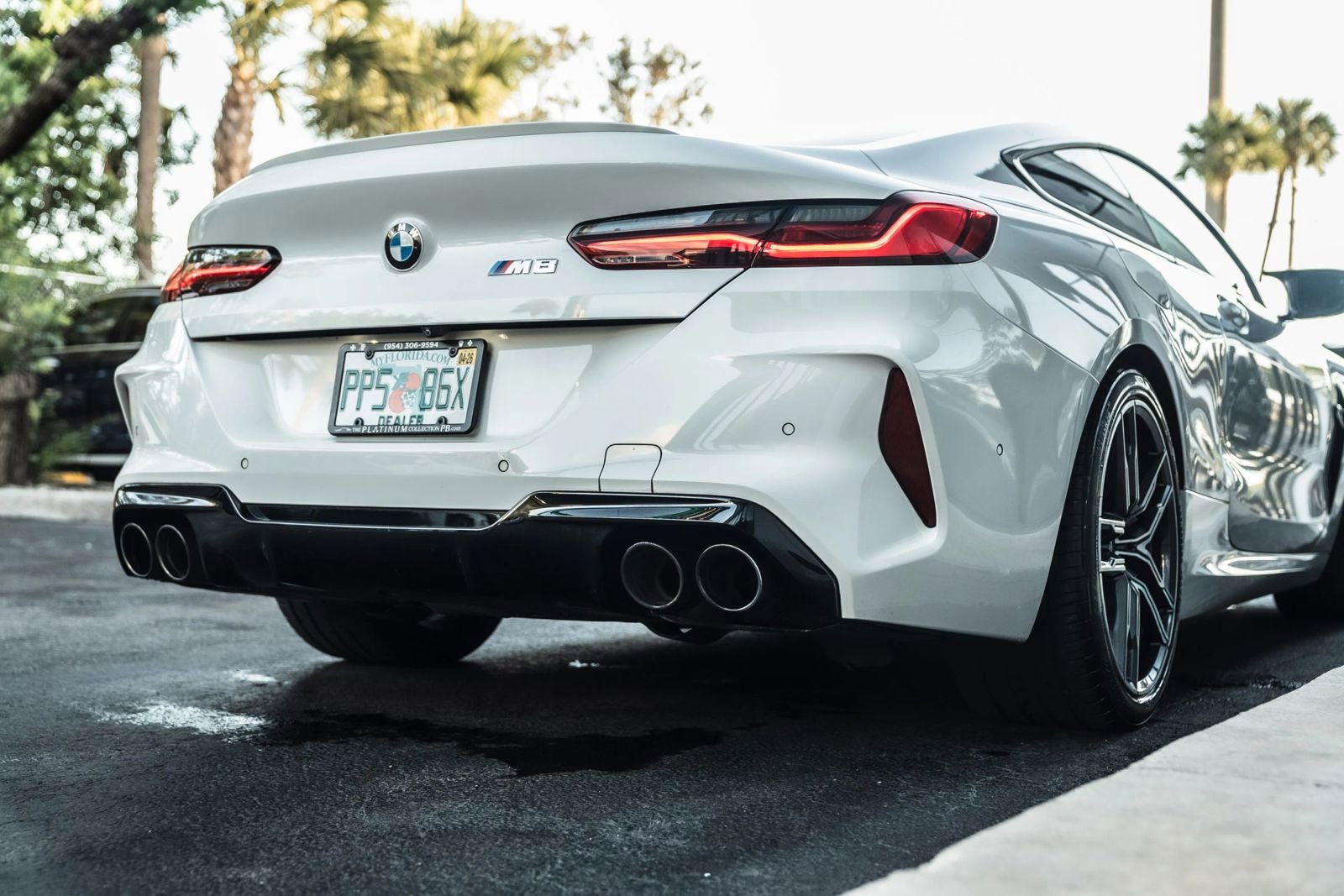 Used 2020 BMW M8 Coupe AWD/4WD image 14