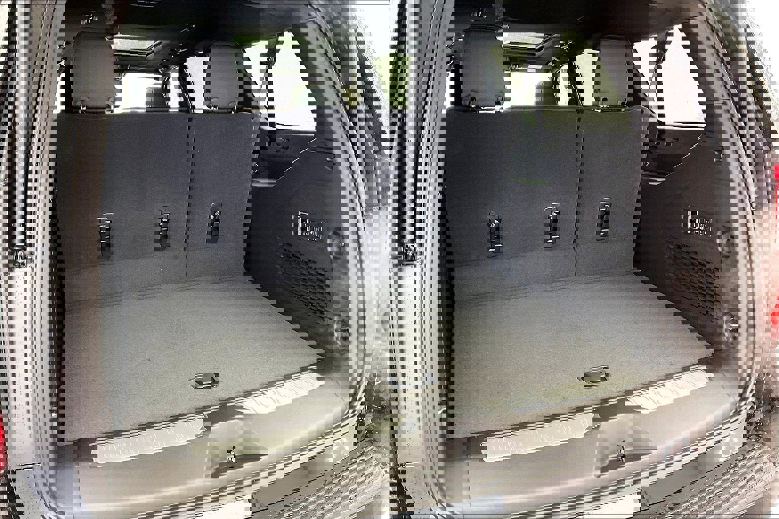 New 2026 GMC Yukon XL Denali w/ Sun & Power Step Package image 11