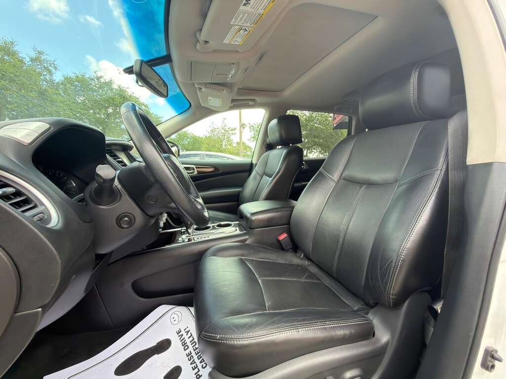 Used 2014 Nissan Pathfinder Platinum w/ Platinum Premium Package image 11