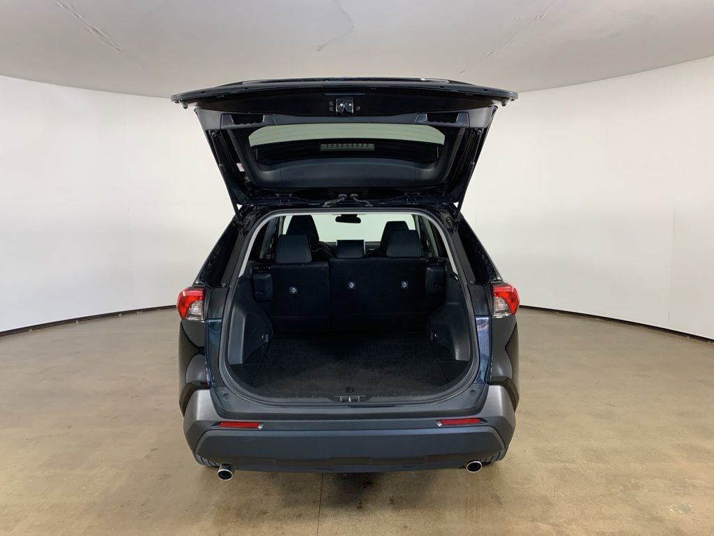 Used 2024 Toyota RAV4 LE image 12