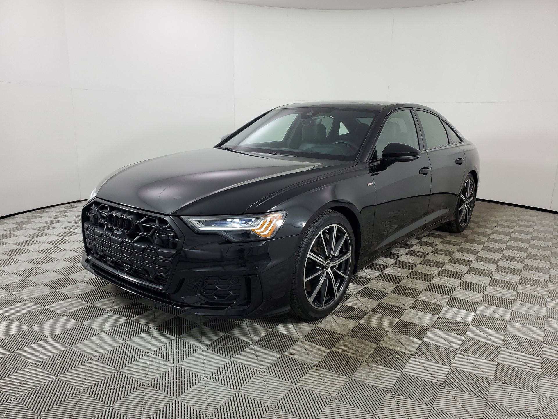 Certified 2024 Audi A6 3.0T Prestige image 4