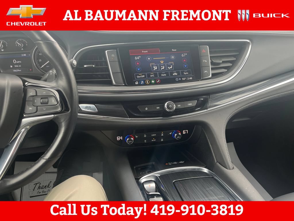 Used 2024 Buick Enclave Essence w/ Sport Touring Edition FWD image 17