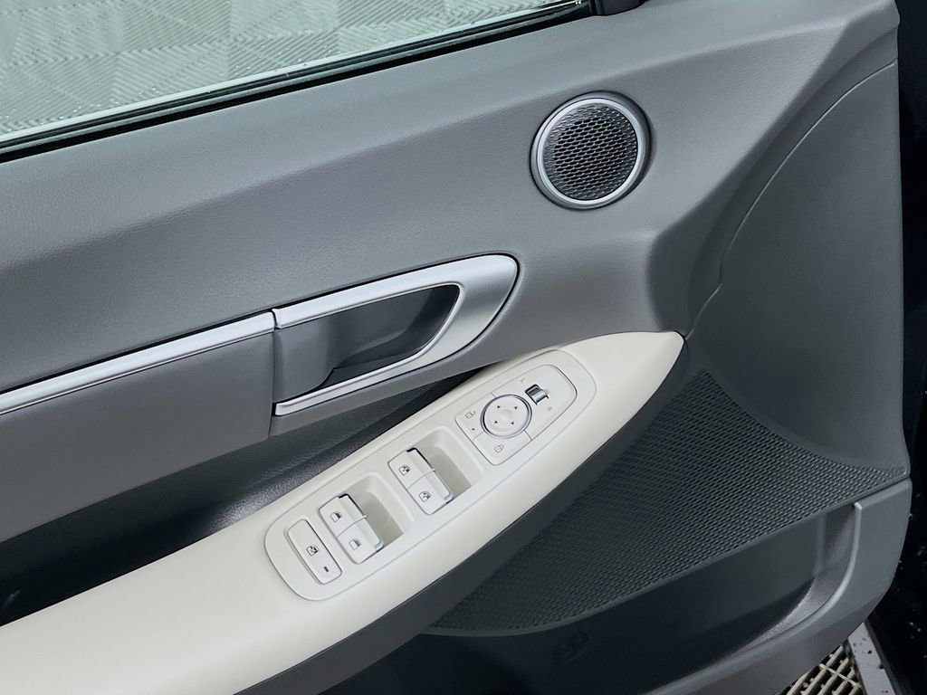 New 2026 Hyundai Sonata SEL image 14