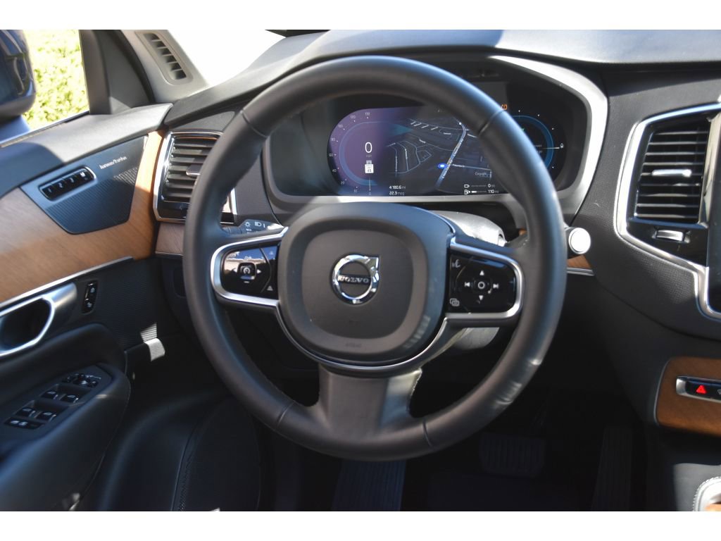 Used 2024 Volvo XC90 T8 Plus w/ Protection Package image 18