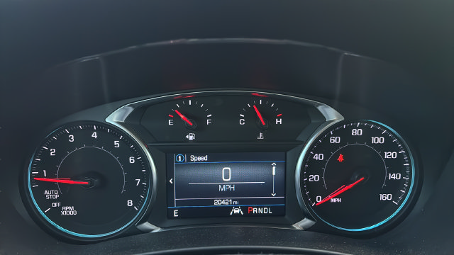 Used 2024 Chevrolet Equinox LT FWD image 14