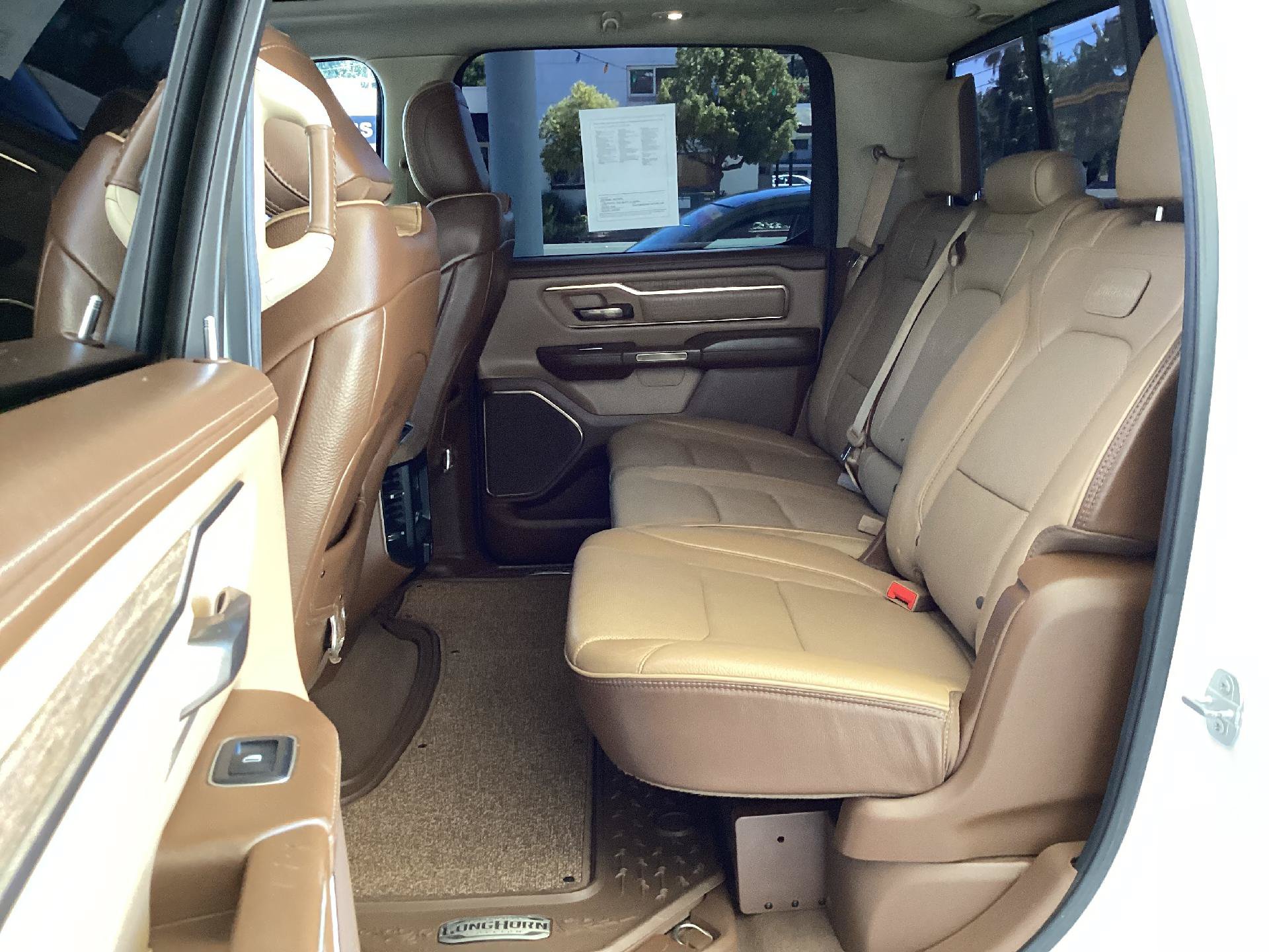 Used 2019 RAM 1500 Limited AWD/4WD image 12