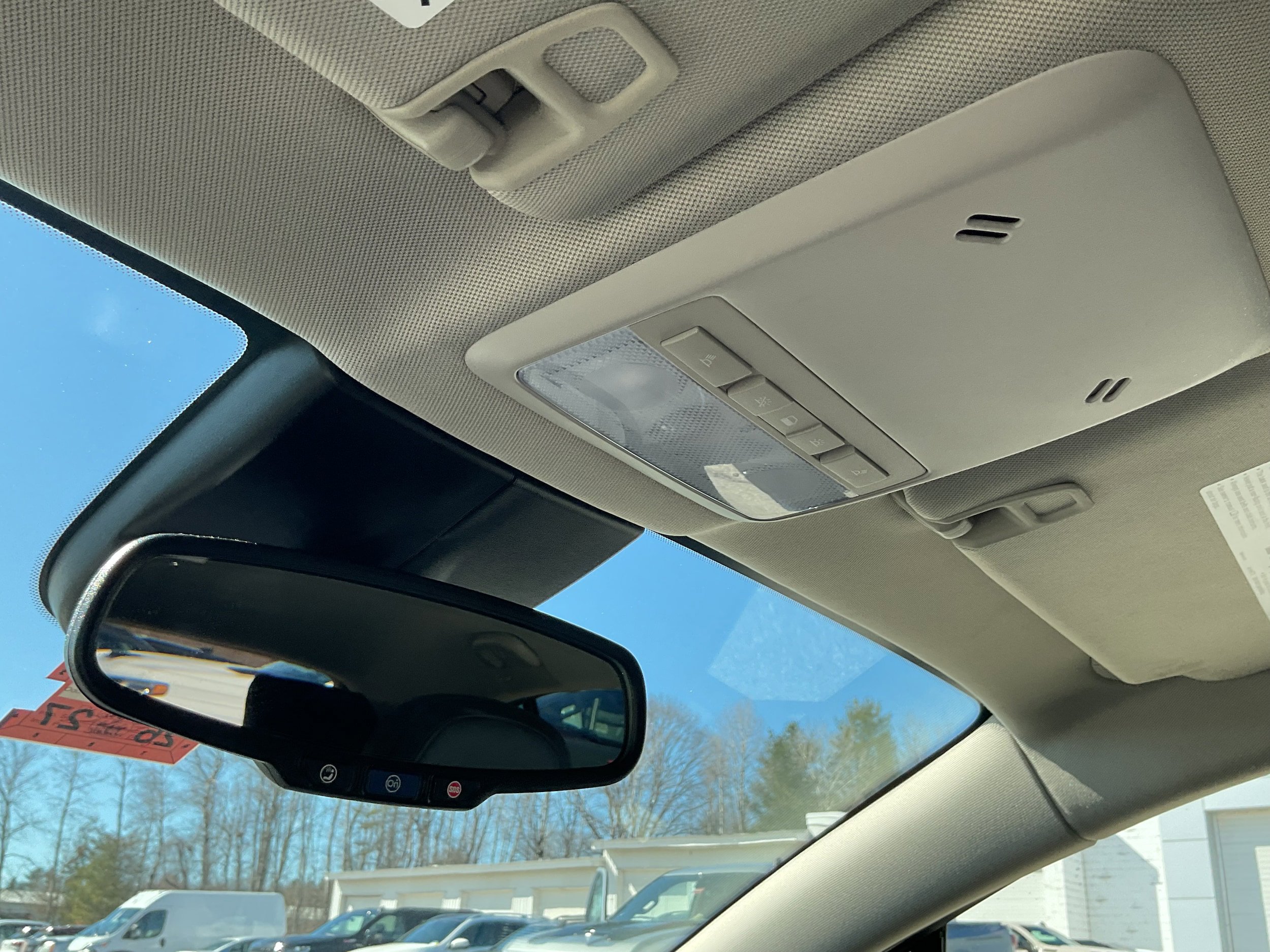 Certified 2022 Buick Encore Preferred w/ Safety Package image 9