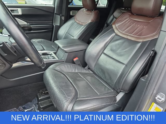 Used 2021 Ford Explorer Platinum w/ Equipment Group 601A AWD/4WD image 17