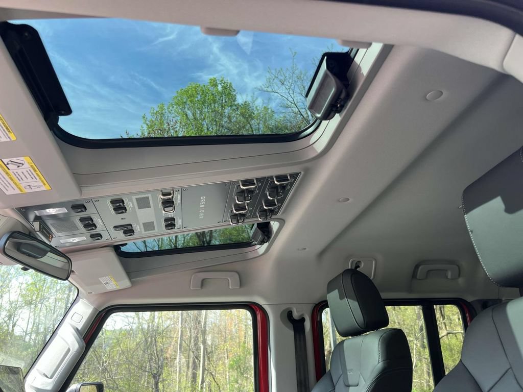 New 2025 INEOS Grenadier AWD/4WD image 19