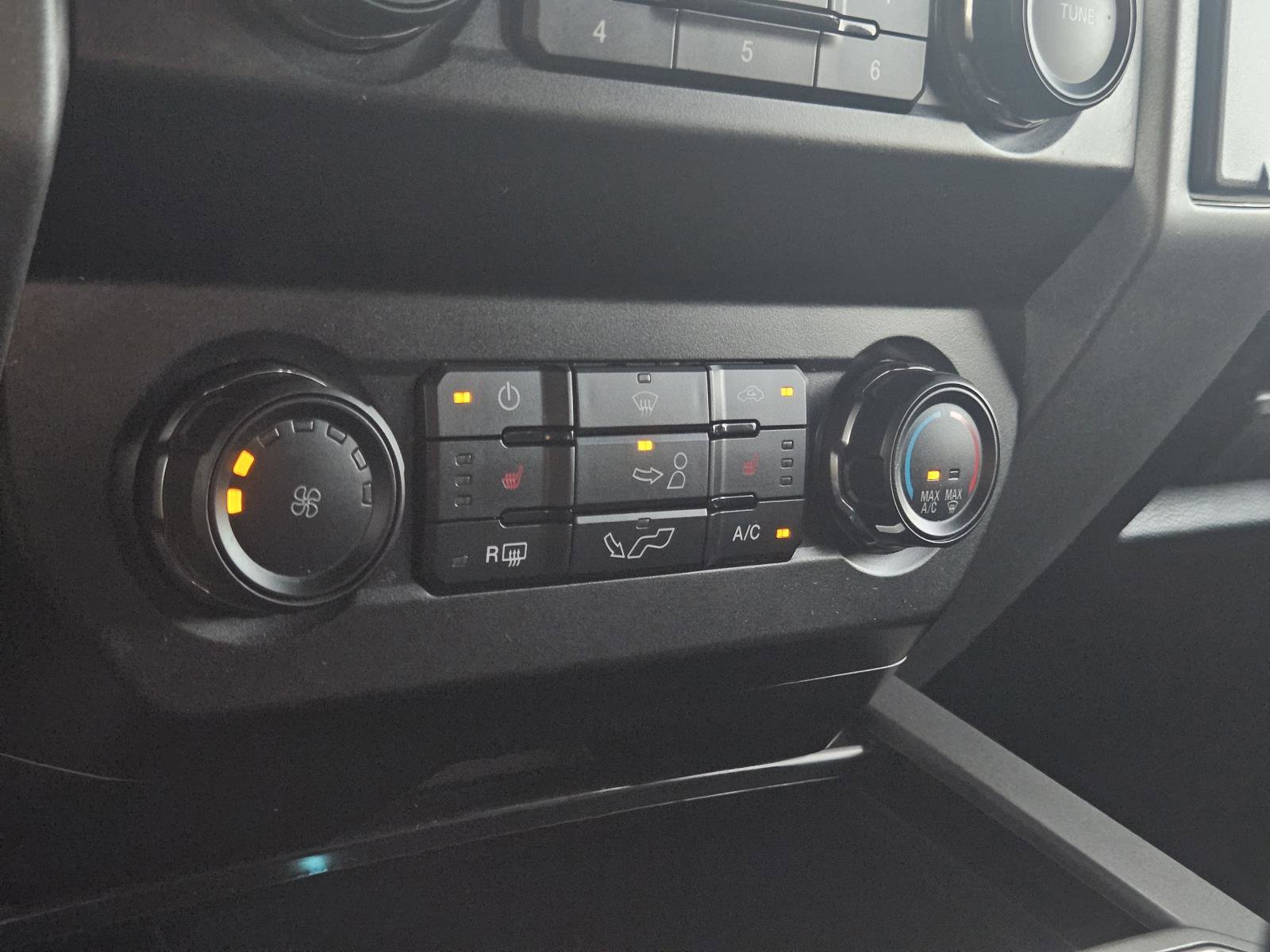 Used 2020 Ford F150 Raptor w/ Equipment Group 801A Mid image 19