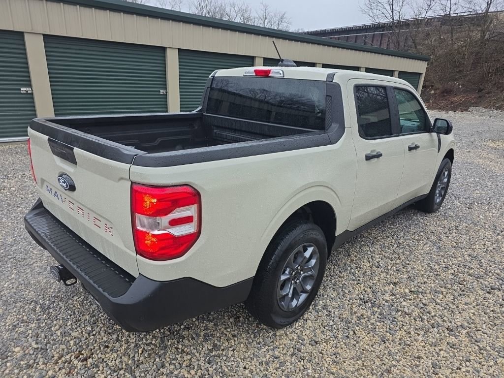 Used 2025 Ford Maverick XLT w/ XLT Luxury Package image 9