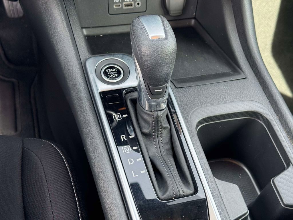 Used 2022 Nissan Sentra SV image 28