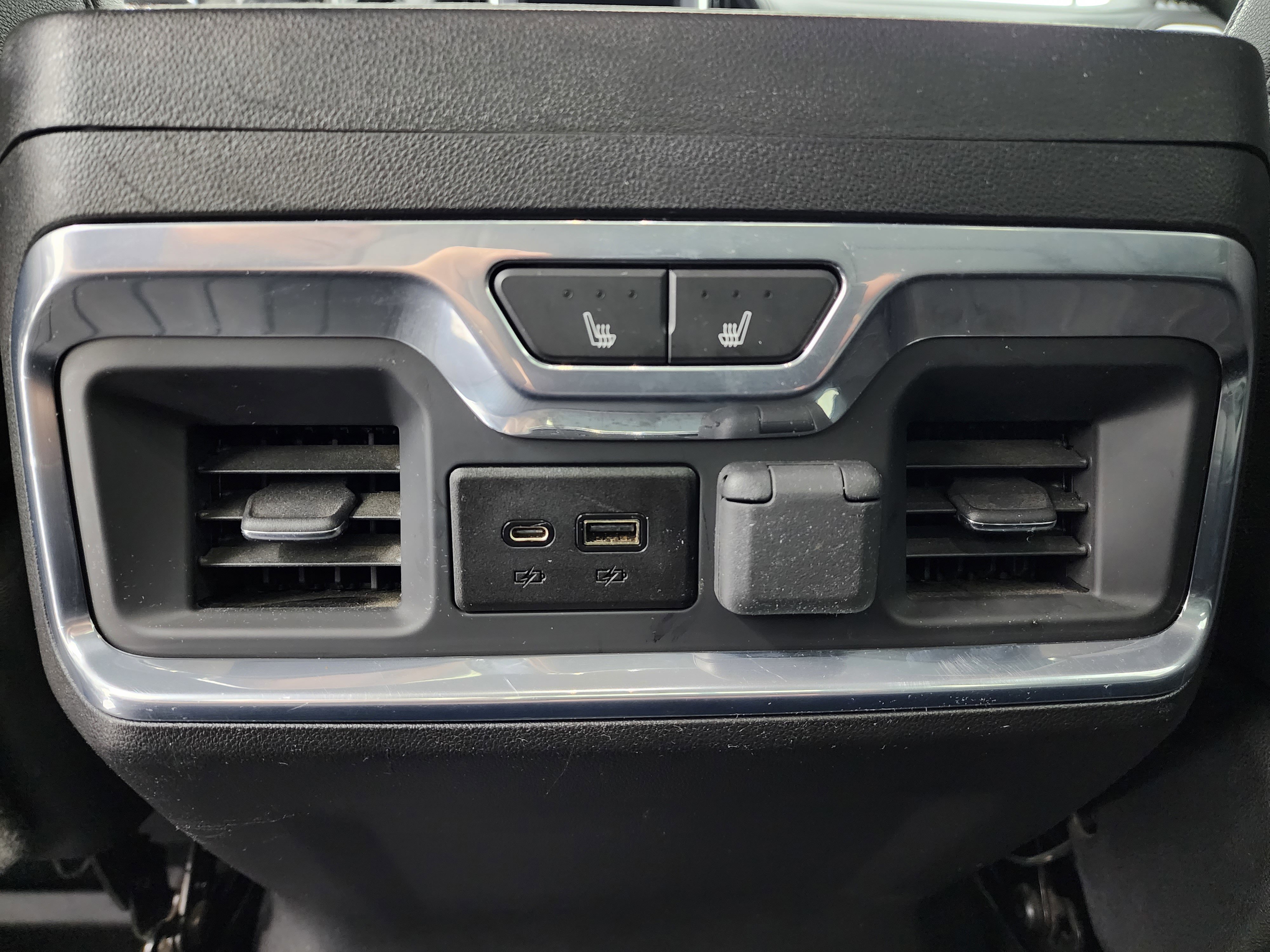 Used 2022 GMC Sierra 2500 SLT w/ SLT Convenience Package image 38