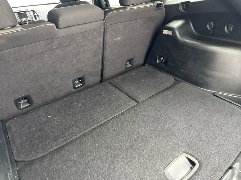 Used 2017 Jeep Cherokee Sport image 76