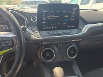 Used 2025 Chevrolet Blazer LT FWD image 22