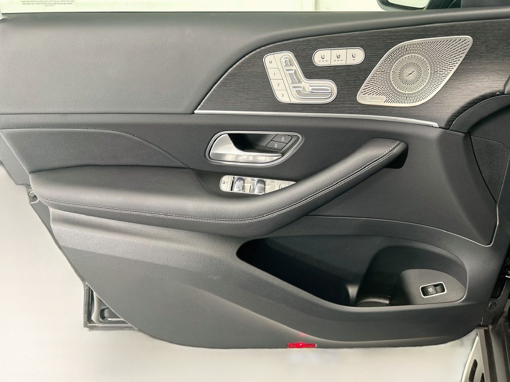 Certified 2026 Mercedes-Benz GLS 450 4MATIC image 23