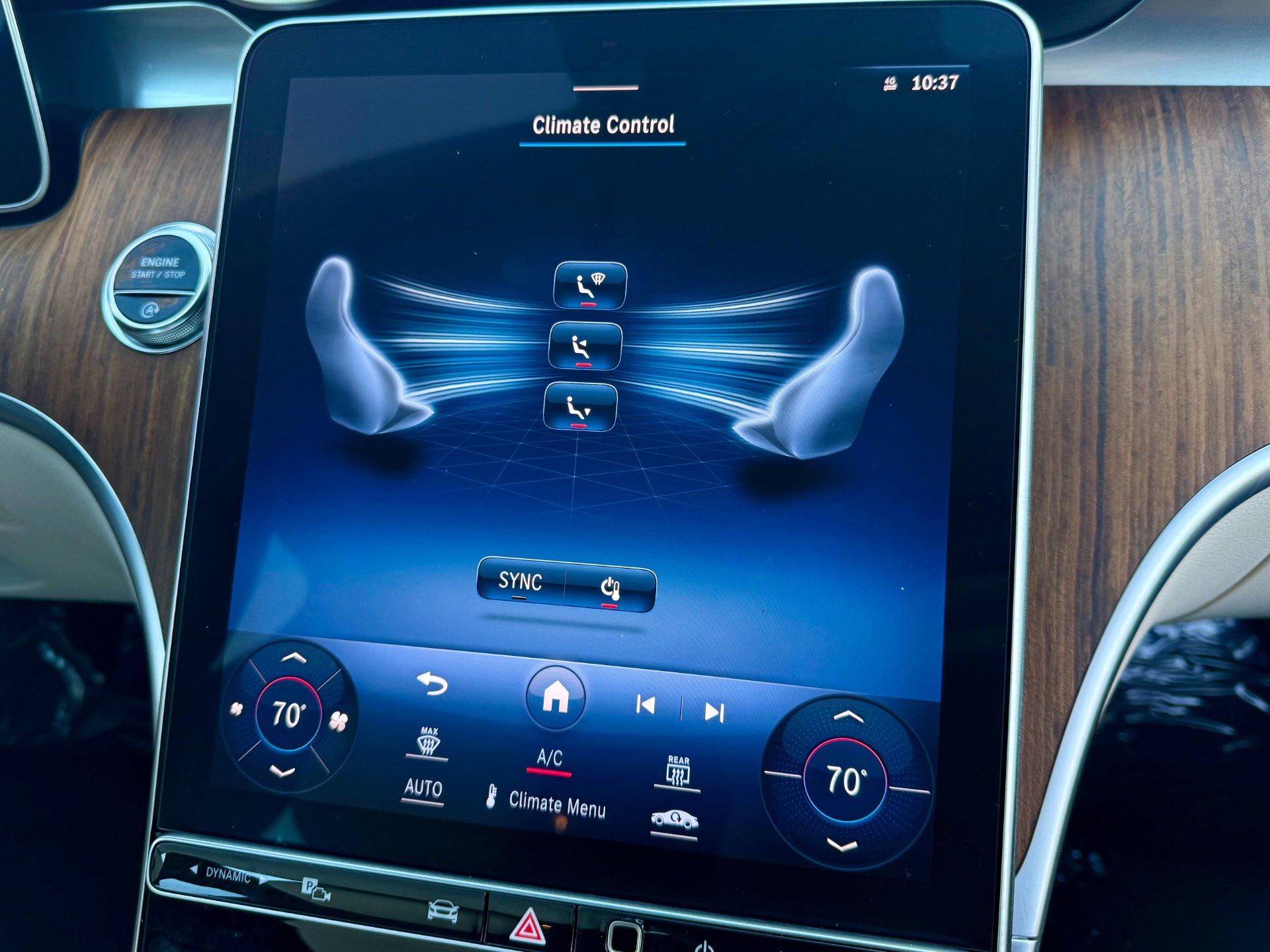 Used 2024 Mercedes-Benz C 300 Sedan image 28