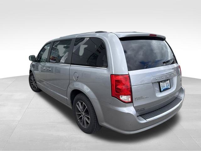 Used 2017 Dodge Grand Caravan SXT FWD image 6