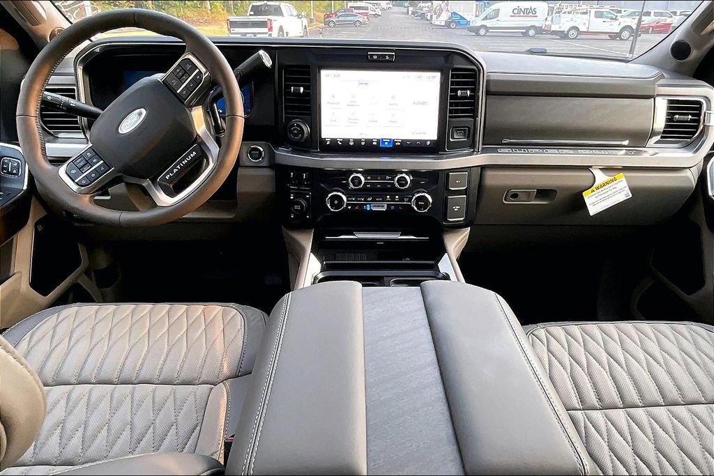 New 2025 Ford F350 Platinum w/ Platinum Plus Package image 5