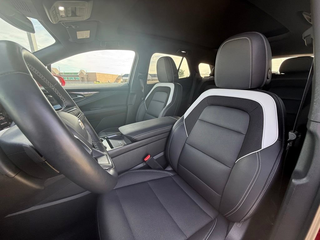 Used 2024 Chevrolet Blazer EV LT AWD/4WD image 28