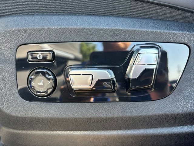 Used 2026 BMW X5 M60i AWD/4WD image 15