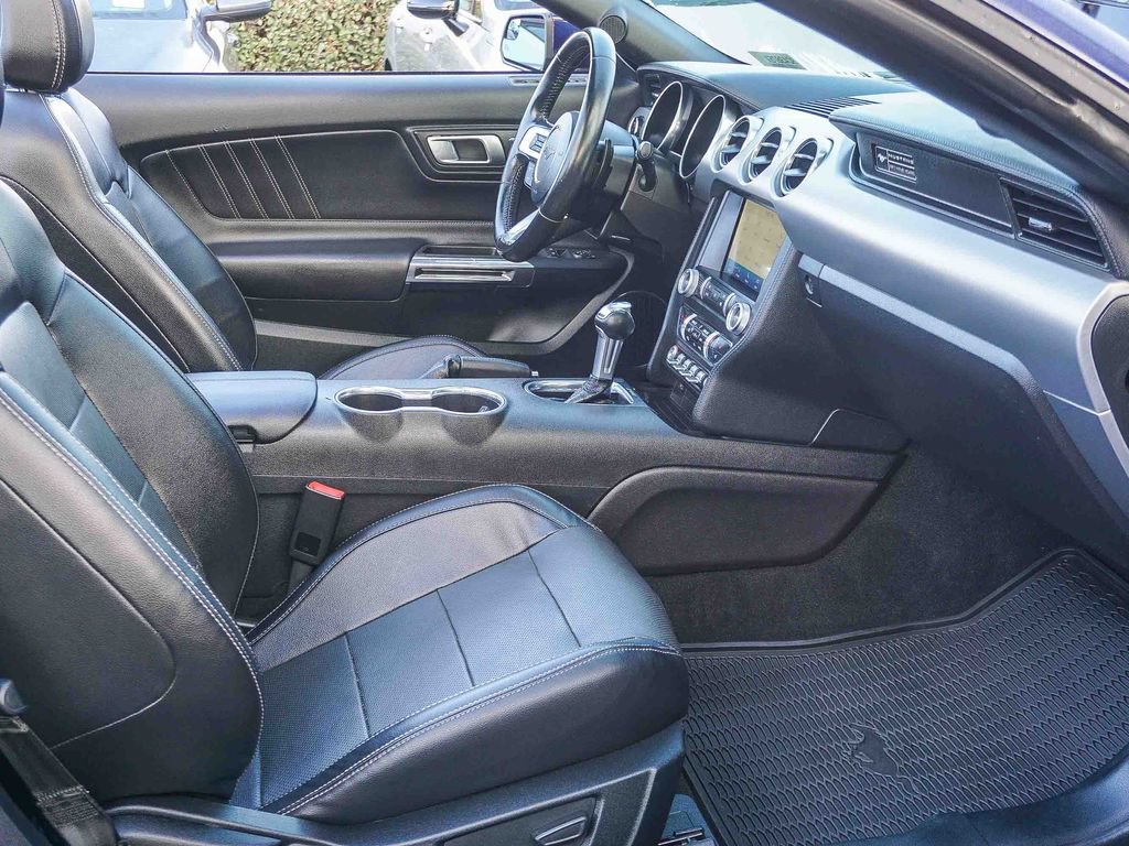Used 2020 Ford Mustang Premium RWD image 13