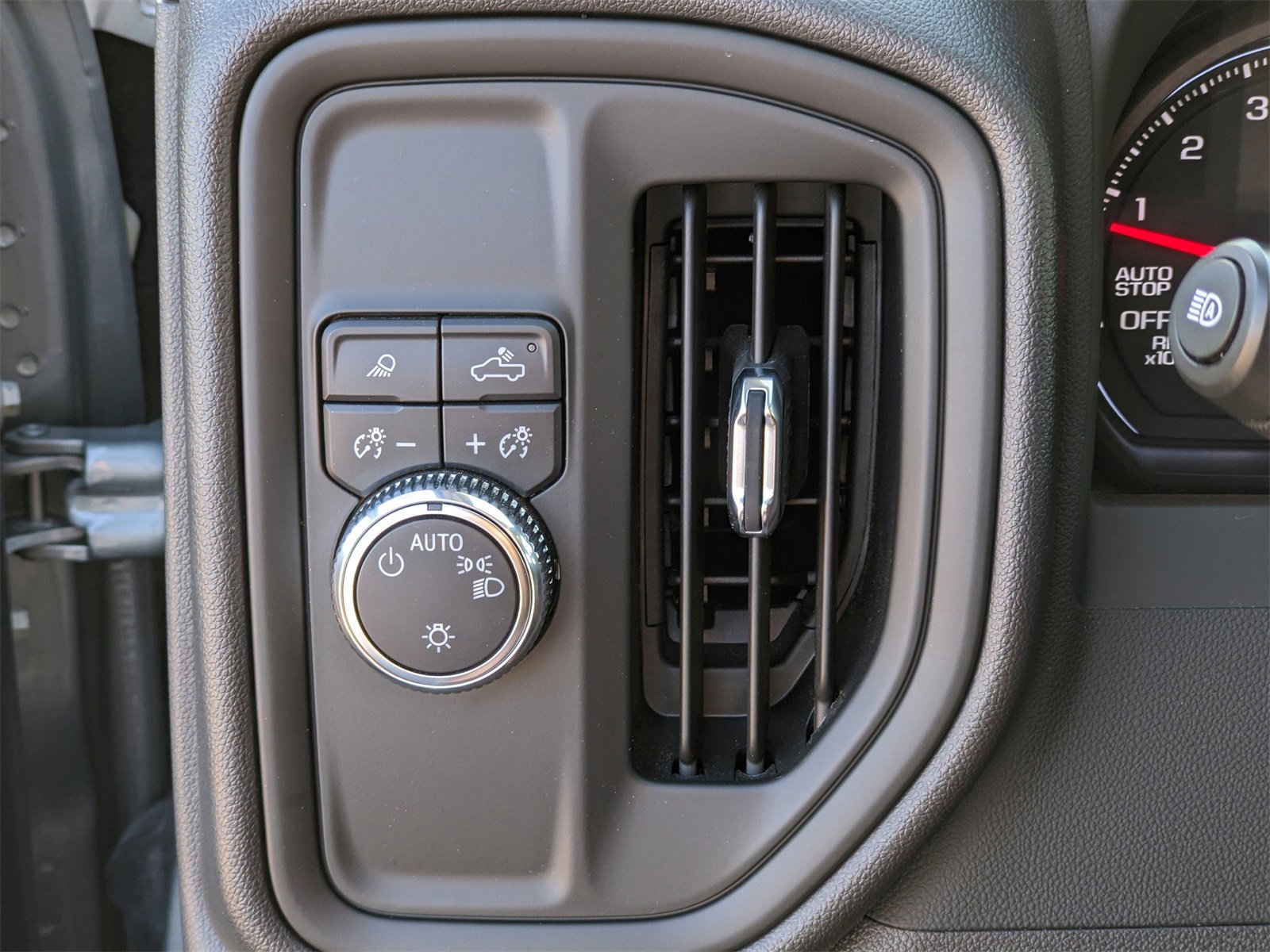 Used 2023 GMC Sierra 1500 Pro w/ Pro Value Package image 21