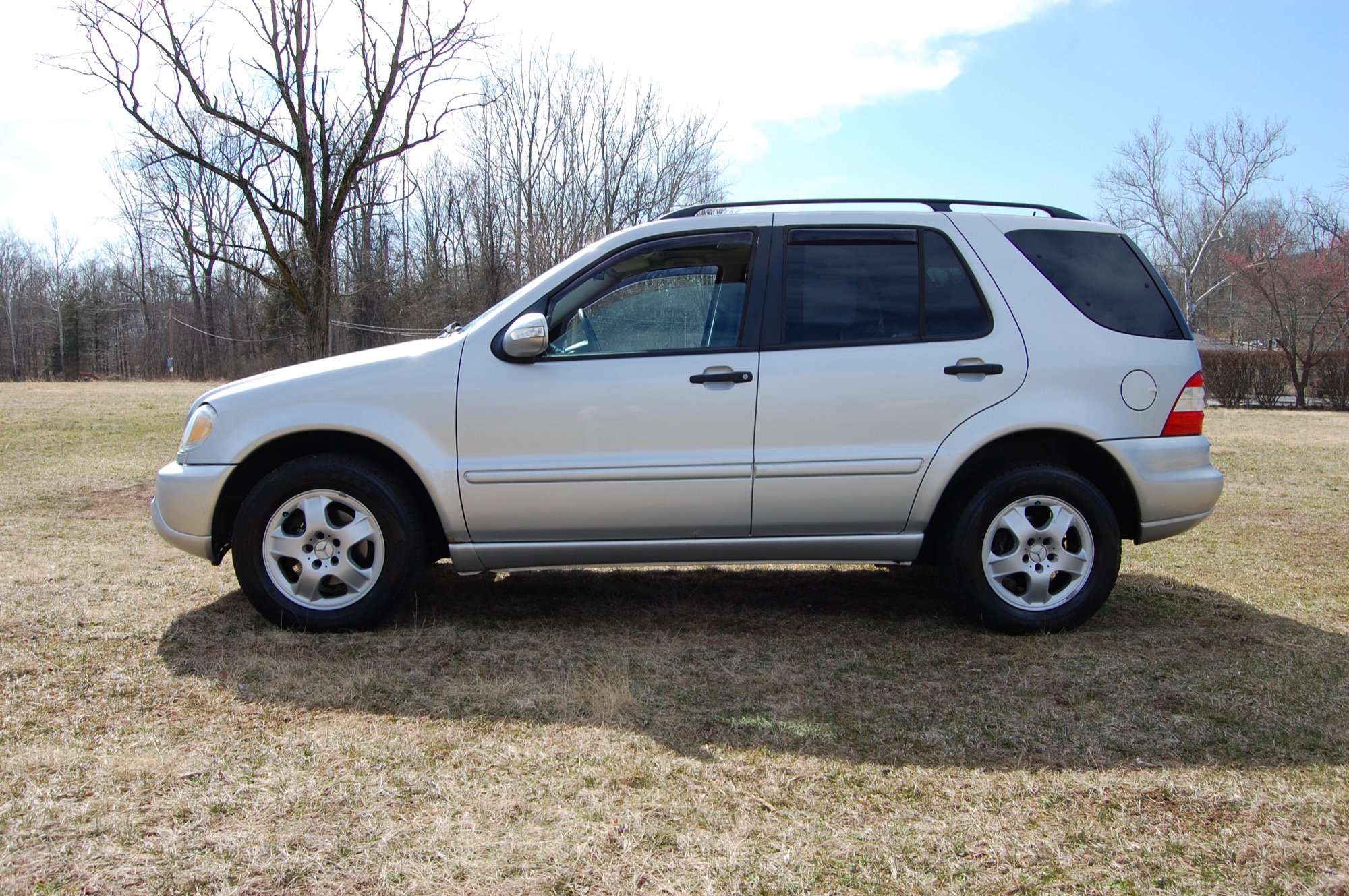Used 2005 Mercedes-Benz ML 350 4MATIC image 2