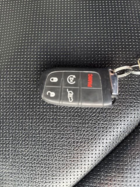 Certified 2022 Jeep Compass Limited w/ Elite Group image 30