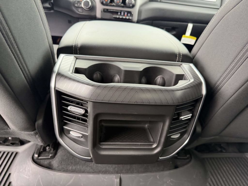 Used 2025 RAM 1500 Big Horn AWD/4WD image 22