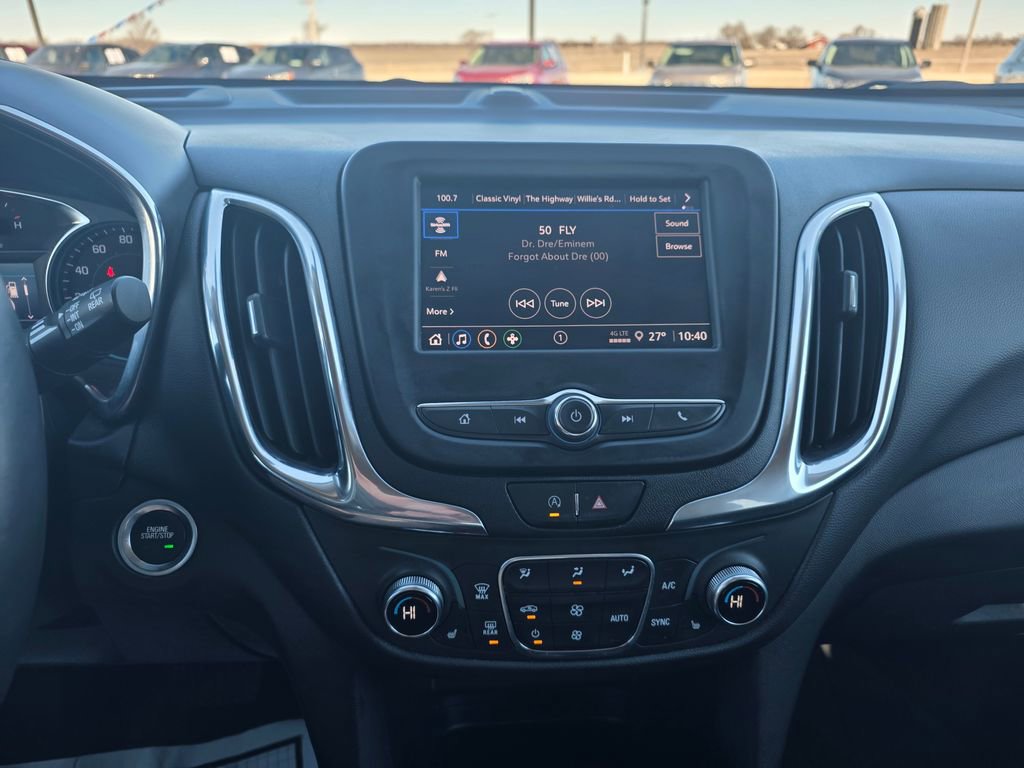 Used 2022 Chevrolet Equinox LT image 19