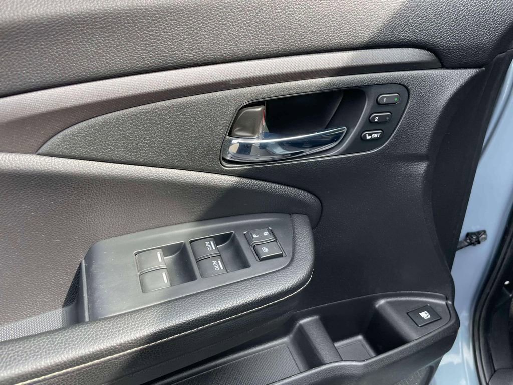 Certified 2023 Honda Ridgeline RTL-E image 17