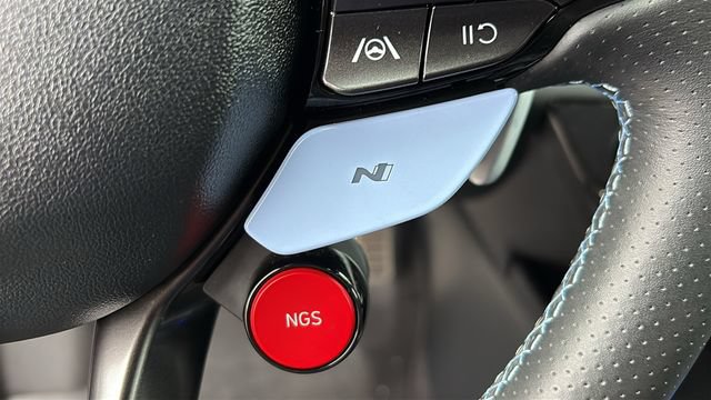 Used 2025 Hyundai Elantra N FWD image 15