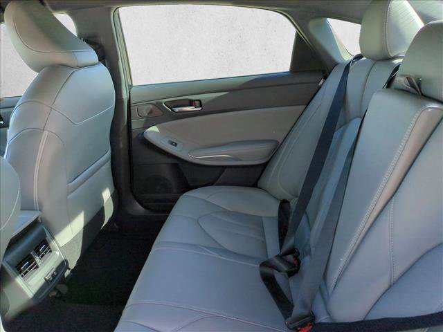 Certified 2021 Toyota Avalon XLE FWD image 18