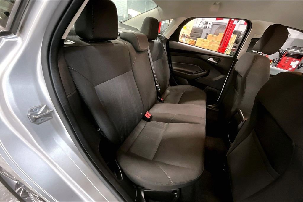 Used 2017 Ford Focus SE image 19