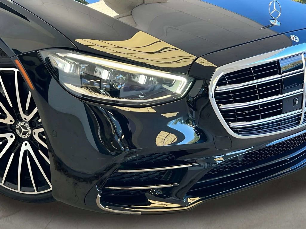 Used 2023 Mercedes-Benz S 500 S 500 image 32