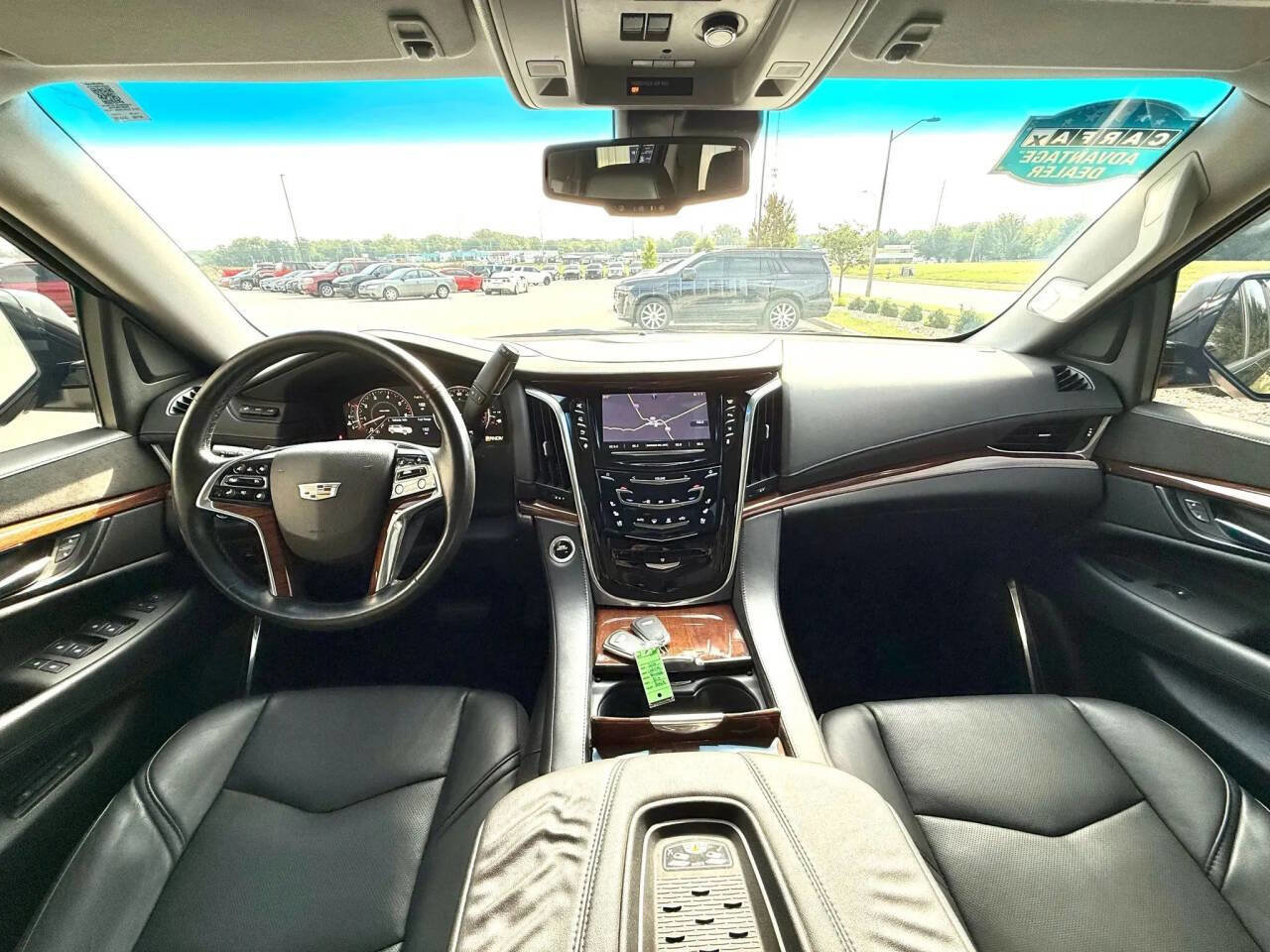 Used 2015 Cadillac Escalade ESV Premium AWD/4WD image 17