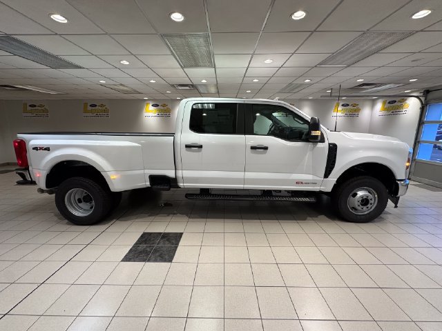 New 2027 Ford F350 XL AWD/4WD image 3