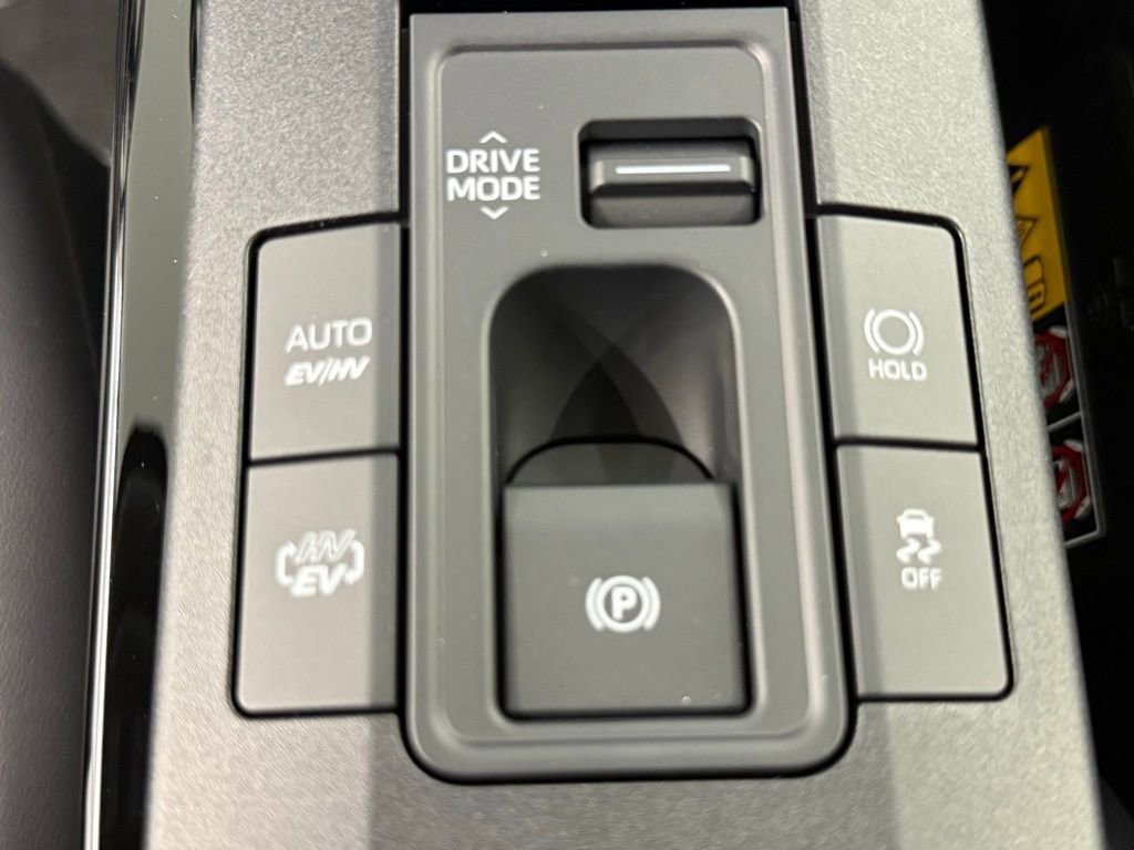 New 2026 Toyota Prius Plug-In Hybrid image 24