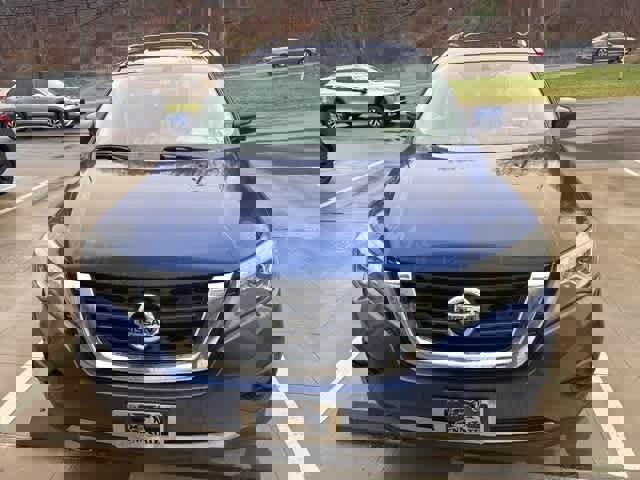 Used 2019 Nissan Pathfinder SL w/ Cargo Package image 2