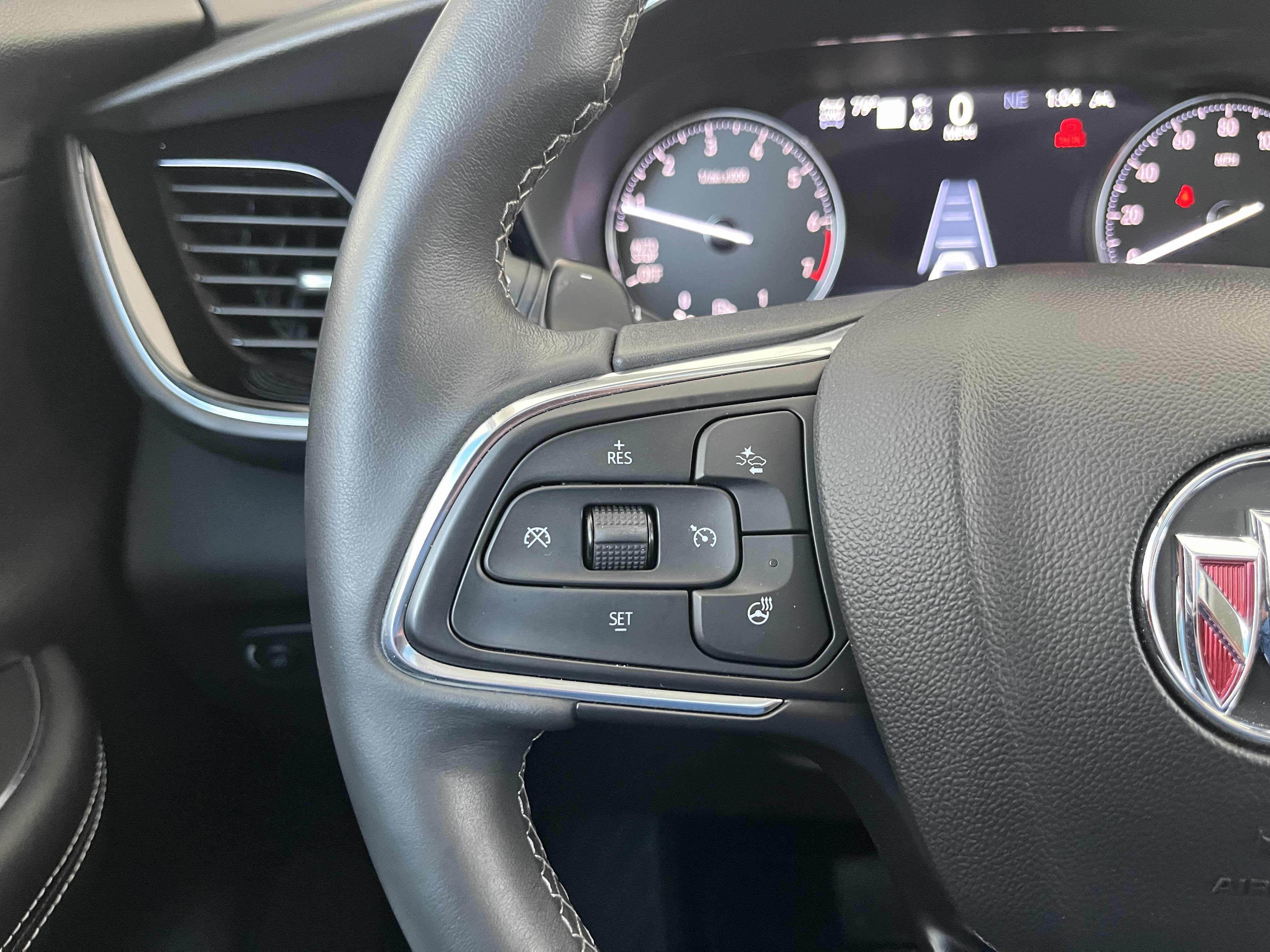 Used 2023 Buick Envision Avenir AWD/4WD image 13
