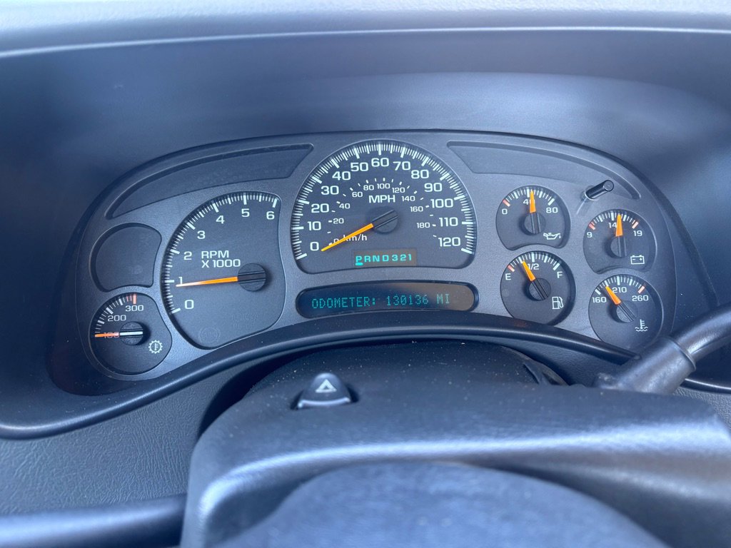 Used 2004 GMC Sierra 2500 W/T AWD/4WD image 13