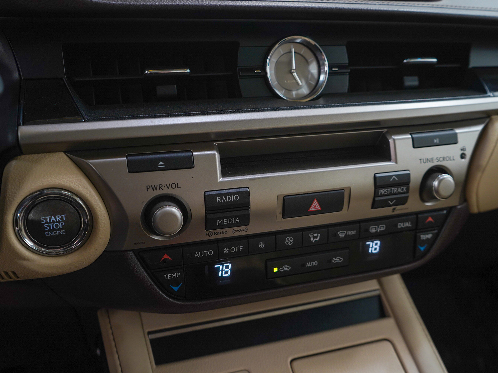 Used 2016 Lexus ES 350 w/ Accessory Package 2 FWD image 22